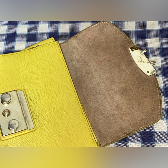 FURLA METROPOLIS MINI YELLOW CROSSBODY BAG - Picture 6 of 14